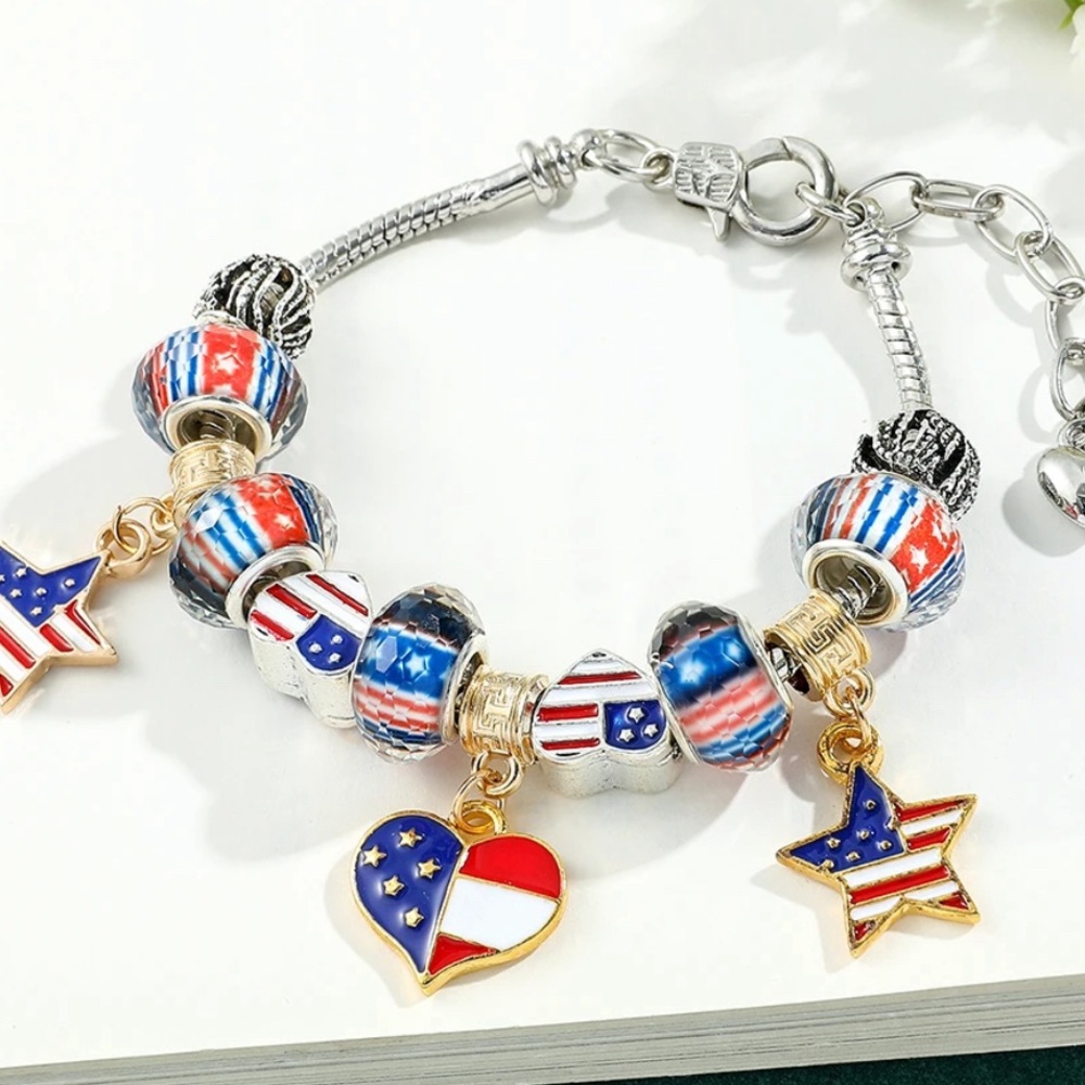 USA Patriotic Charm Bracelet – 11 Interchangeable Charms | 4th of July Ready NEW - Picture 5 of 10